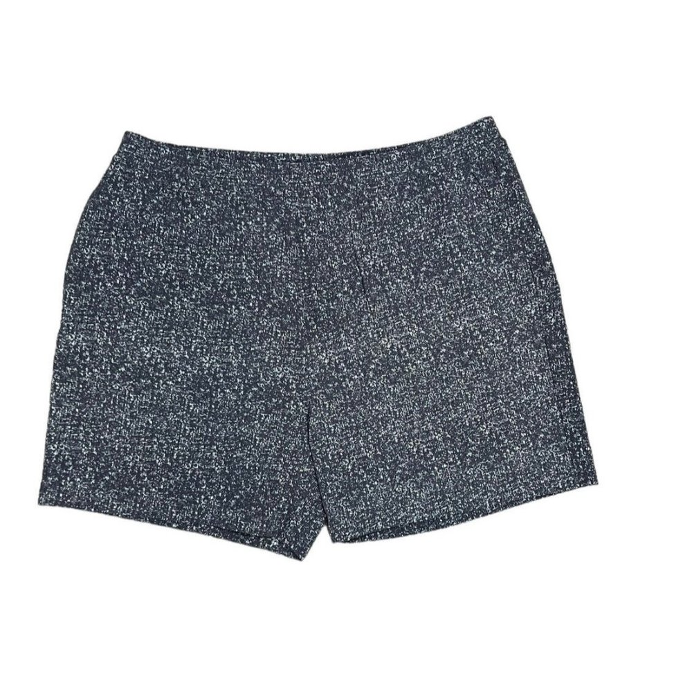 Outdoor Voices Black and White Men Shorts